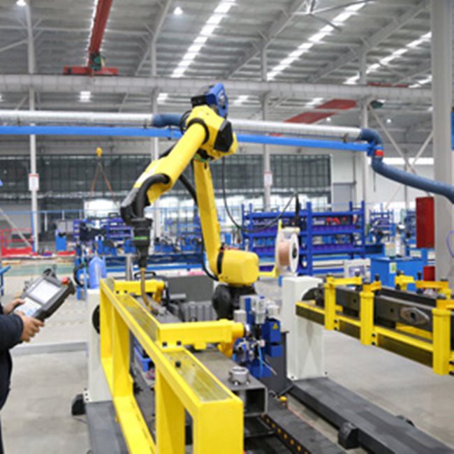 Poste de travail de soudage laser automatique